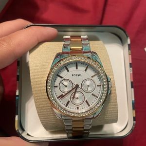 Women’s fossil watch